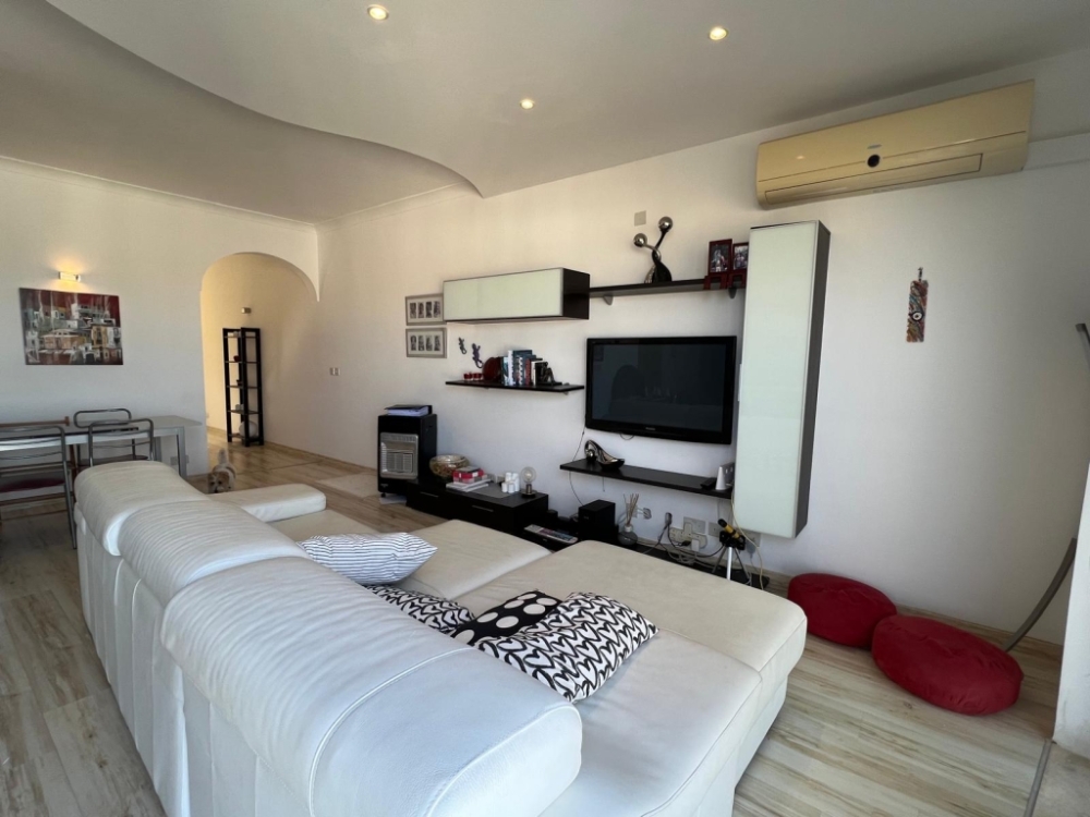 WhatsApp Image 2026-02-07 at 11.01.50 WhatsApp Image 2026-02-07 at 11.01.50